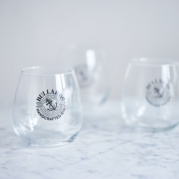 🍸 Let the Fun BeGIN – Win a Bullards Gin Bundle for Just 99p!